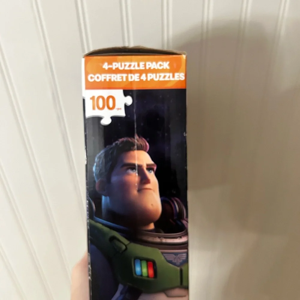 Disney Pixar Buzz Lightyear 4-Puzzle Pack Box 100 pieces Kids